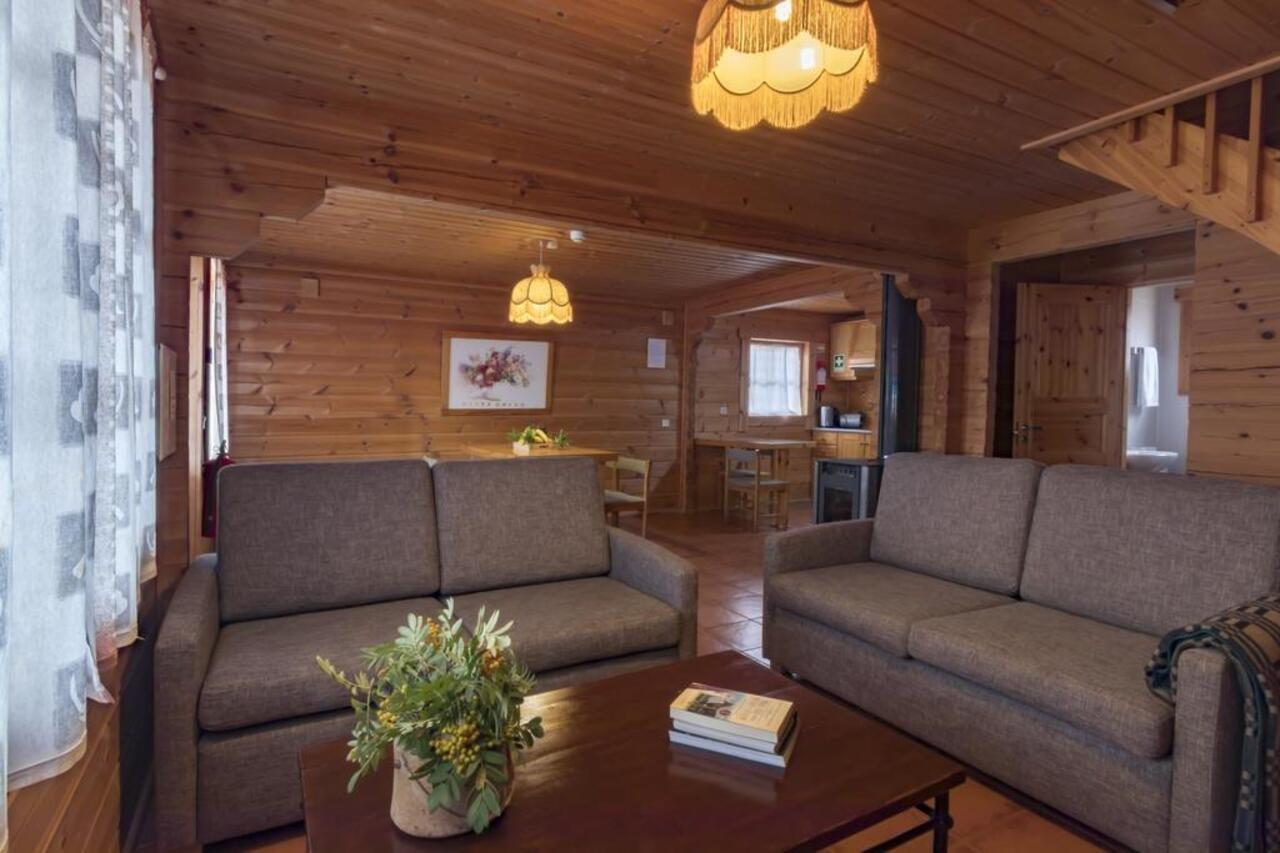 Luna Chalets Da Montanha - Serra Da Estrela コビリャン エクステリア 写真