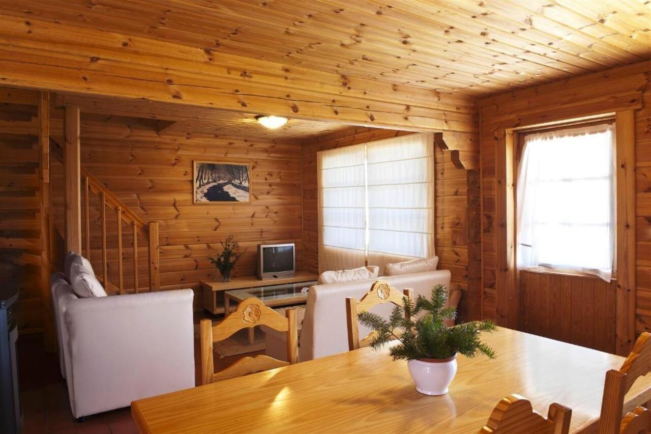 Luna Chalets Da Montanha - Serra Da Estrela コビリャン エクステリア 写真