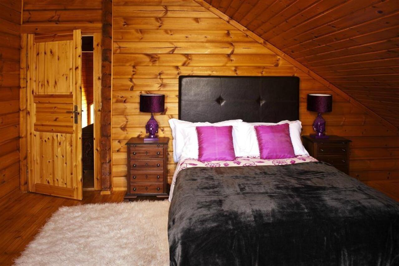 Luna Chalets Da Montanha - Serra Da Estrela コビリャン エクステリア 写真