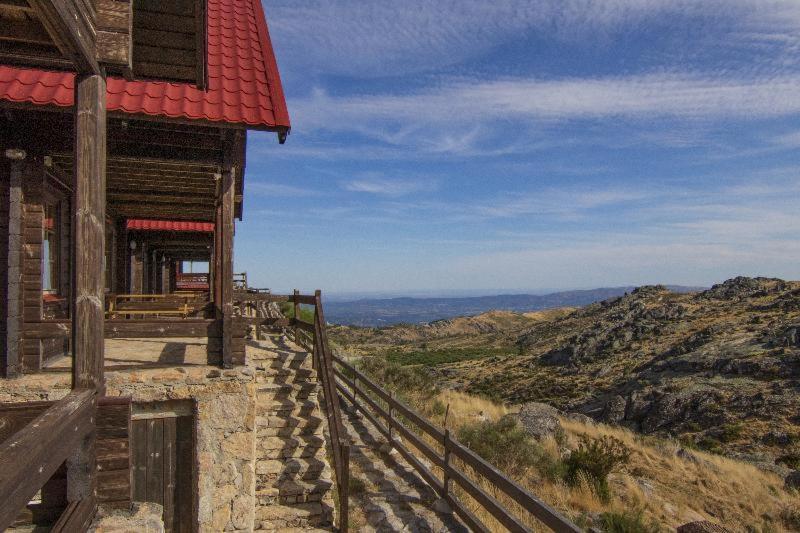 Luna Chalets Da Montanha - Serra Da Estrela コビリャン 部屋 写真