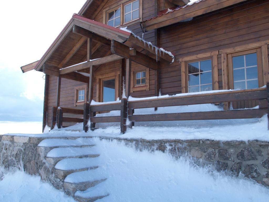 Luna Chalets Da Montanha - Serra Da Estrela コビリャン エクステリア 写真