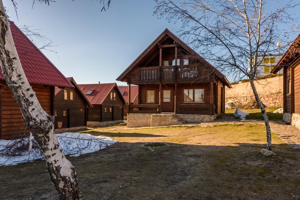 Luna Chalets Da Montanha - Serra Da Estrela コビリャン エクステリア 写真