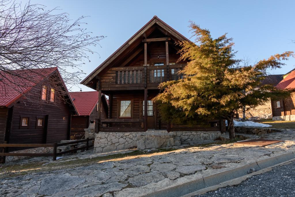 Luna Chalets Da Montanha - Serra Da Estrela コビリャン エクステリア 写真
