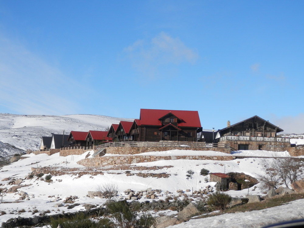 Luna Chalets Da Montanha - Serra Da Estrela コビリャン エクステリア 写真